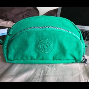 Kipling Caleen Pouch